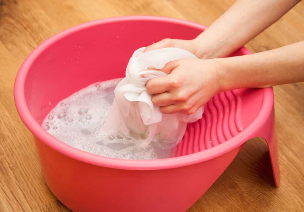 wash a canvas bag