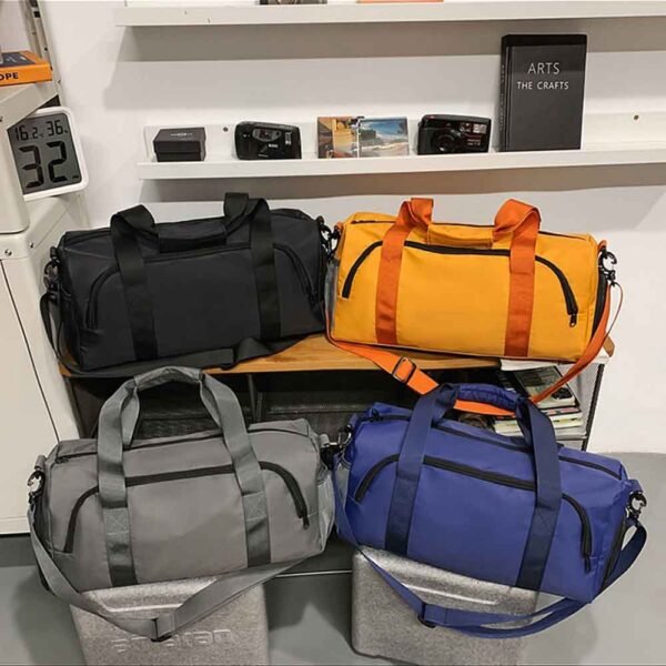 Nylon Gym Duffel Bag with Shoulder Strap | Lightweight Sports Travel Bag - immagine 3