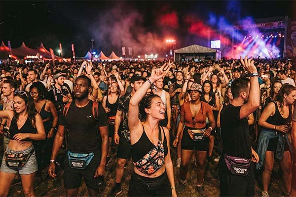 music festival crowd