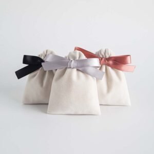 Wholesale Custom Velvet Jewelry Pouches