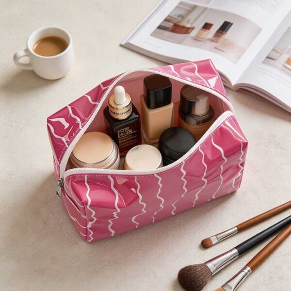 Wholesale Waterproof Wavy PVC Cosmetic Bags - 画像 (3)