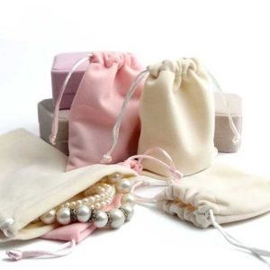 Collection de bijoux sac flannelette pochette personnalisée